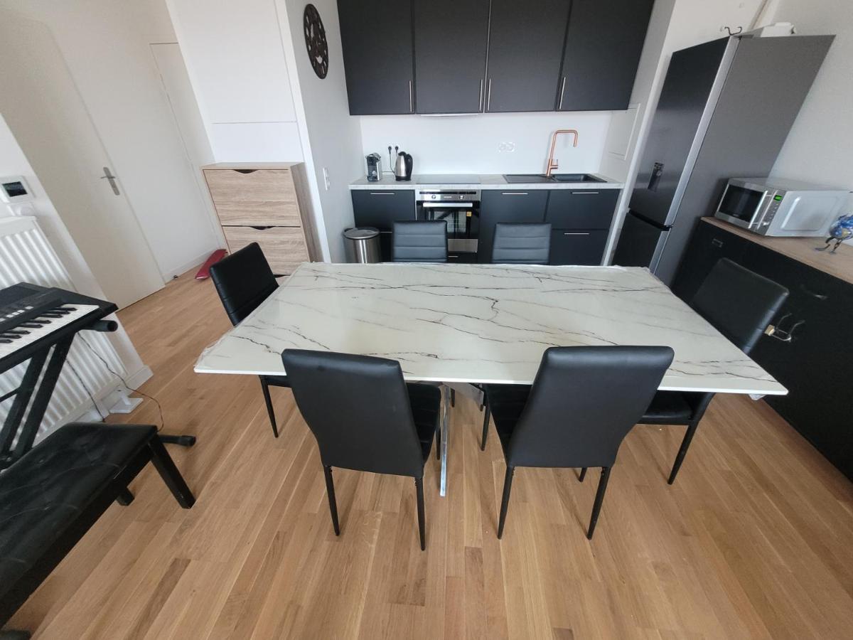 Appartement Chic 5 Min Disneyland/Vallee Village Сери Екстериор снимка